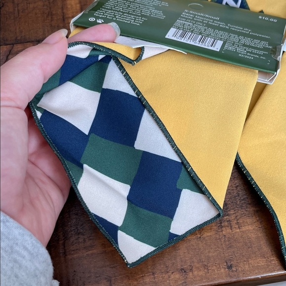 Yellow and Green Checkered Scarf - Picture 2 of 2